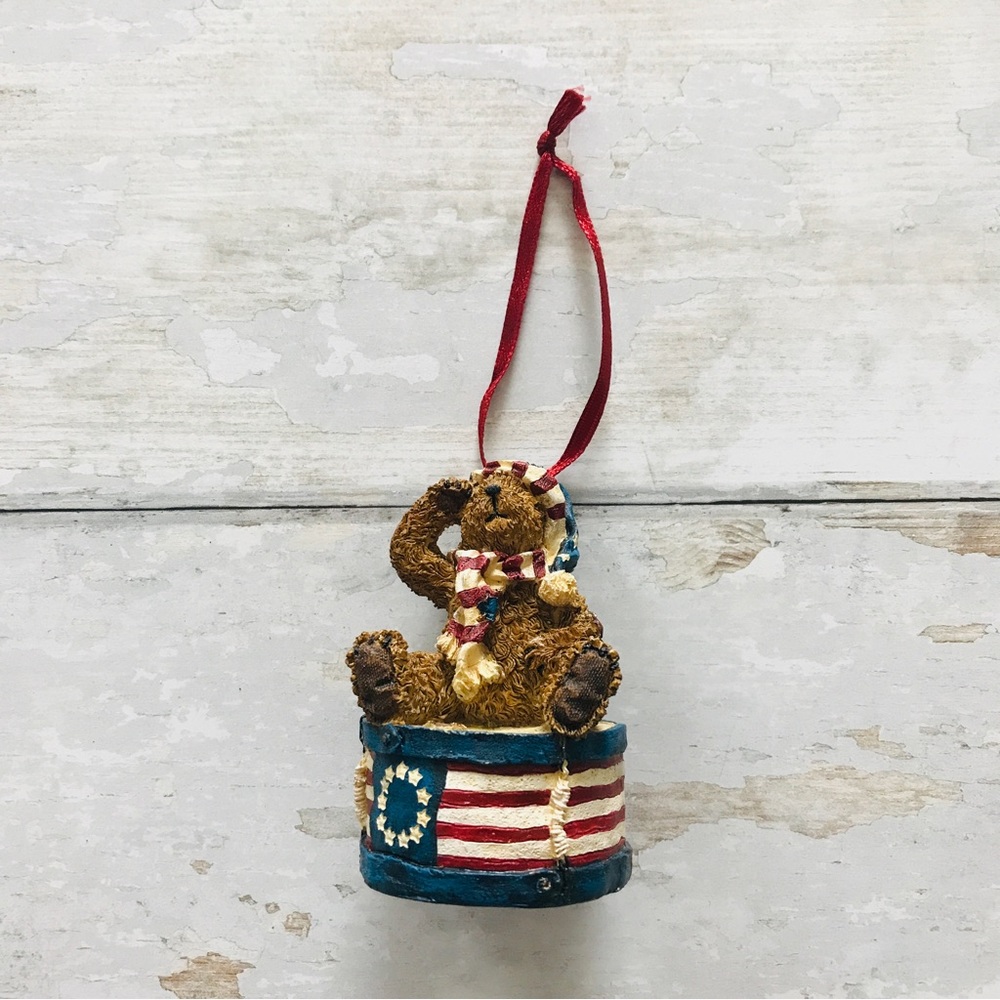 Boyd’s Bears “Yankee Doodlebear” Ornament